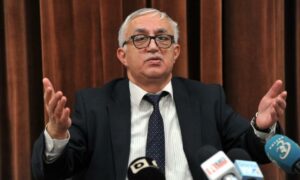 Ce urmează după demiterea Guvernului Bolojan: explicațiile fostului judecător CCR Augustin Zegrean