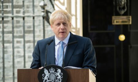 Boris Johnson a demisionat. „Vreau să vă spun că sunt trist că renunț la cel mai bun job din lume”