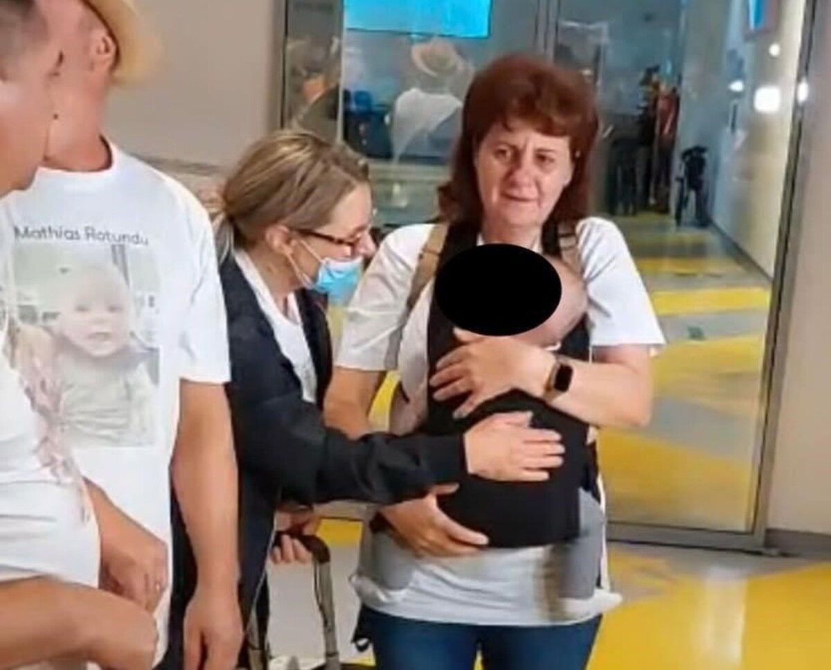 A fost repatriat copilul român care fusese preluat de autoritățile din Danemarca după ce a fost agresat de părinți