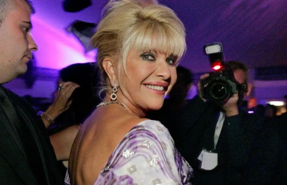 Apropiații Ivanei Trump au primit invitația la înmormântare. Familia a dorit ca aceasta să conțină și o fotografie specială