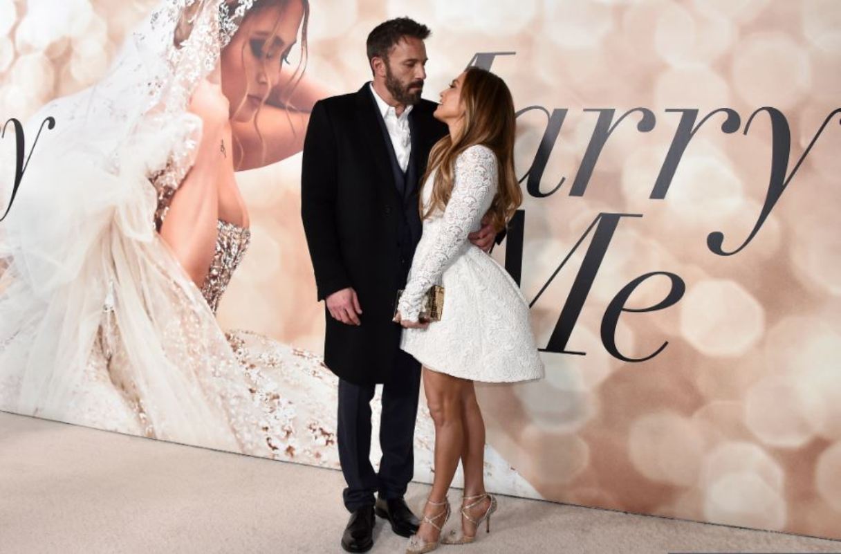 Cum s-a pozat Jennifer Lopez în dimineaţa de după căsătoria cu Ben. „Am reuşit!”