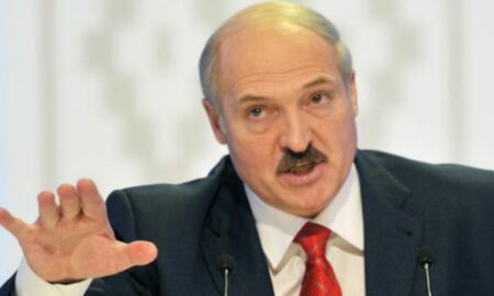 A spus că sunt provocați și a cerut Occidentului să nu se atingă de ei. Cine și ce l-a supărat pe președintele Lukașenko