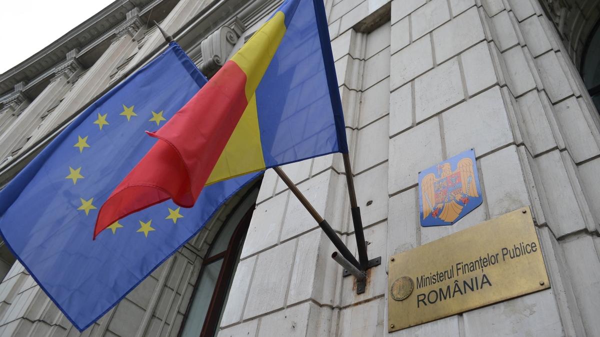 Unde vor fi loviți românii după ce Codul Fiscal va fi modificat de Guvern. Câţi bani speră să obţină Statul începând cu anul 2023