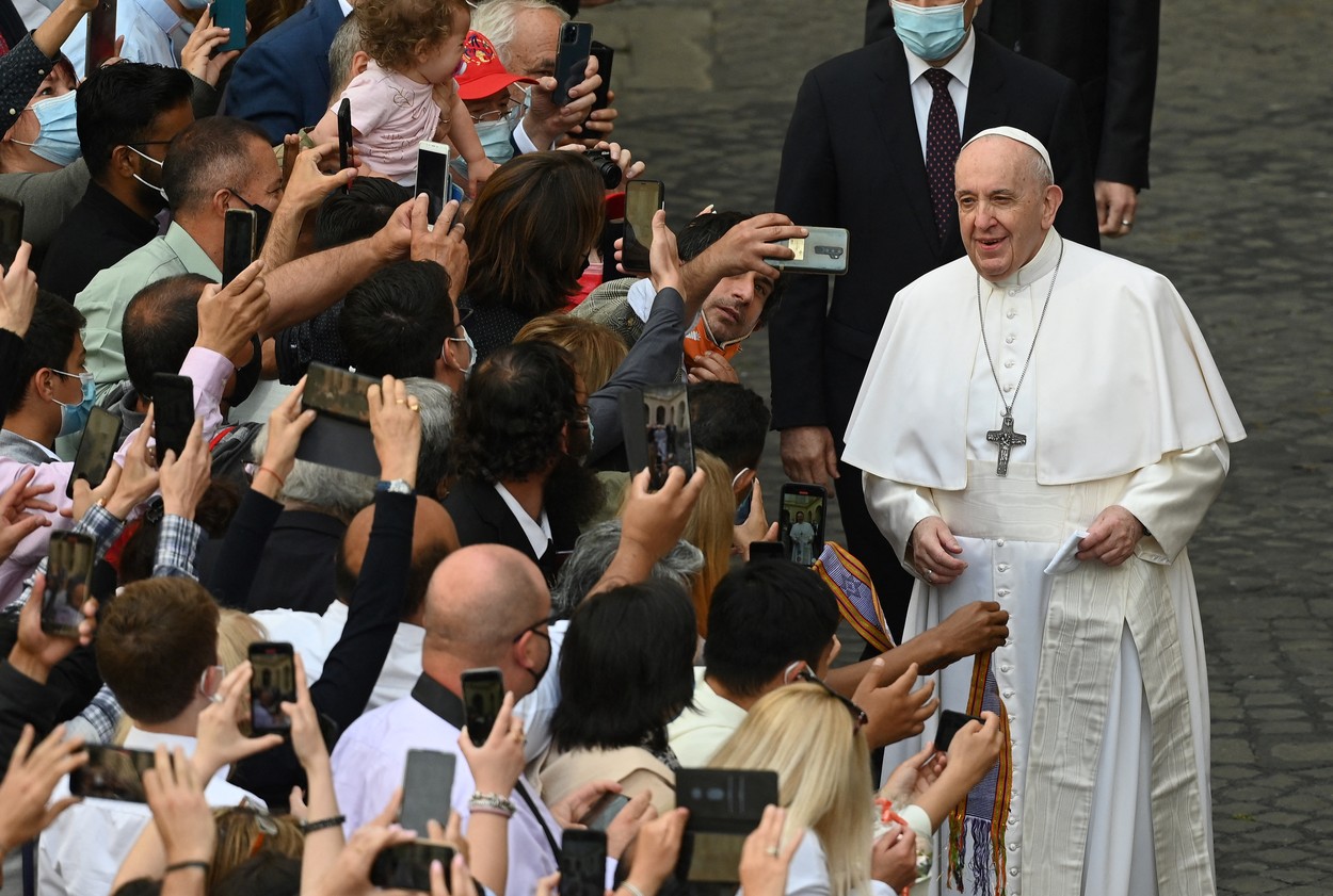 Papa Francisc nu renunţă: „Facem tot posibilul pentru a lupta împotriva pedofiliei în Biserică”