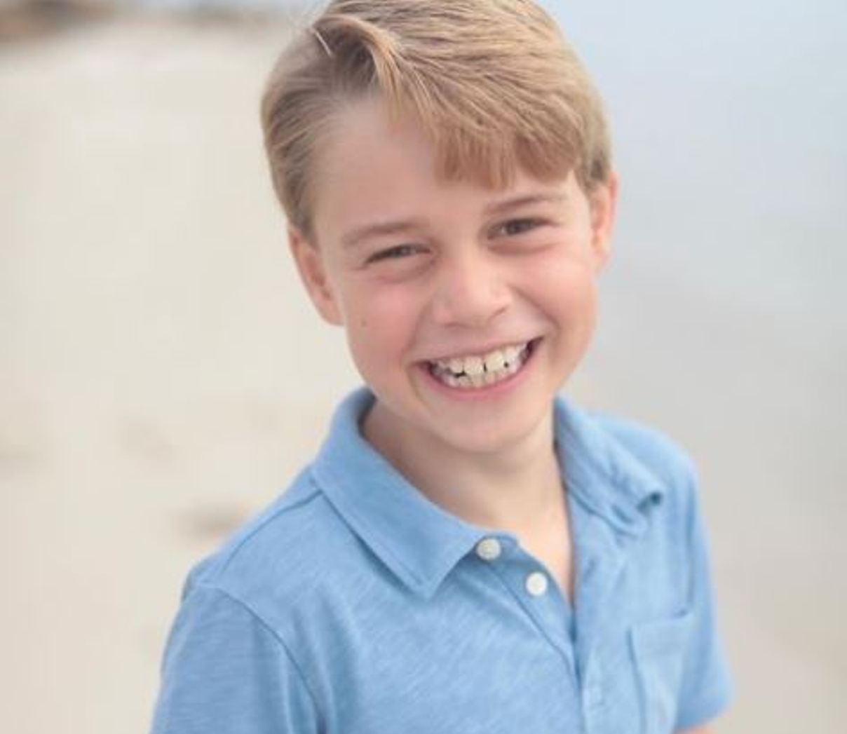 Prințul George împlinește 9 ani. Ce fotografie au publicat ducele şi ducesa de Cambridge