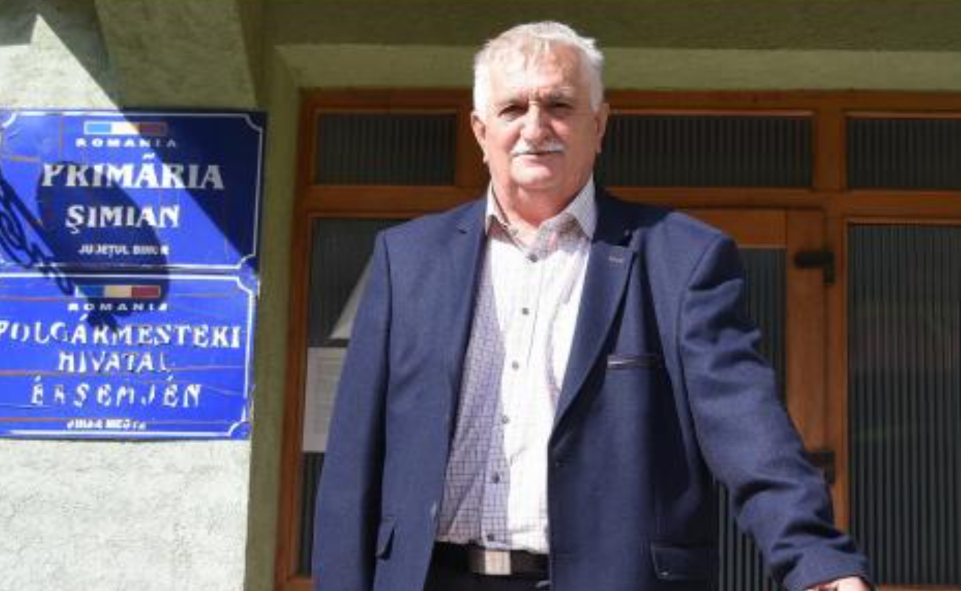 Accident dramatic. Primar mort după ce a căzut din copac!
