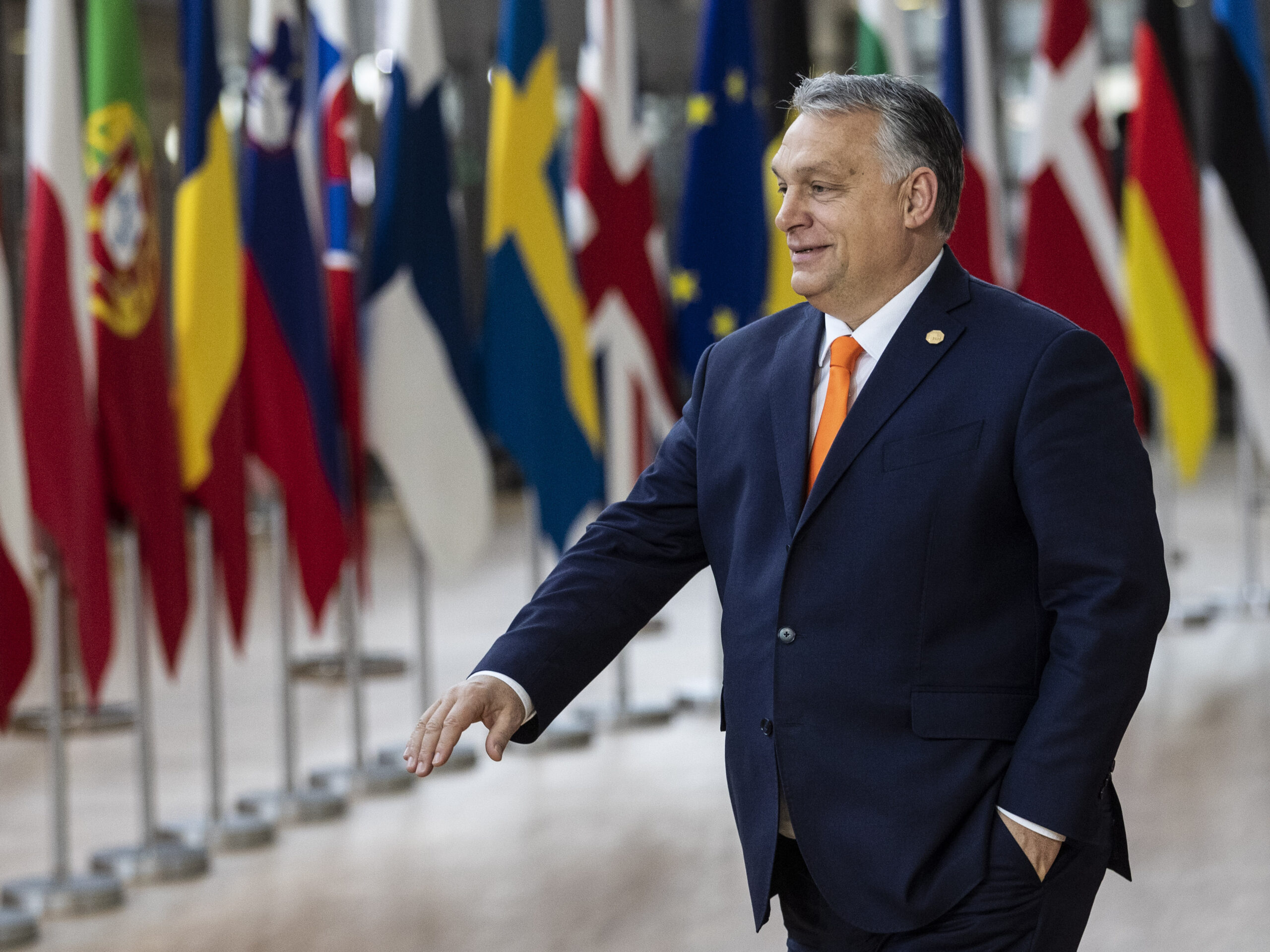 Viktor Orban ceartă UE: „Economia europeană şi-a tras un glonţ în plămâni şi gâfâie după aer