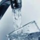Alertă la Brașov. Apa potabilă conține bacterii și clor cu mult peste limita maximă admisă. Sănătatea publică este în pericol
