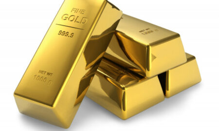 Un român vroia să plece din Italia cu 14 lingouri de aur, de peste 400 mii de euro. Vameșii i-au spus că a uitat un amănunt.