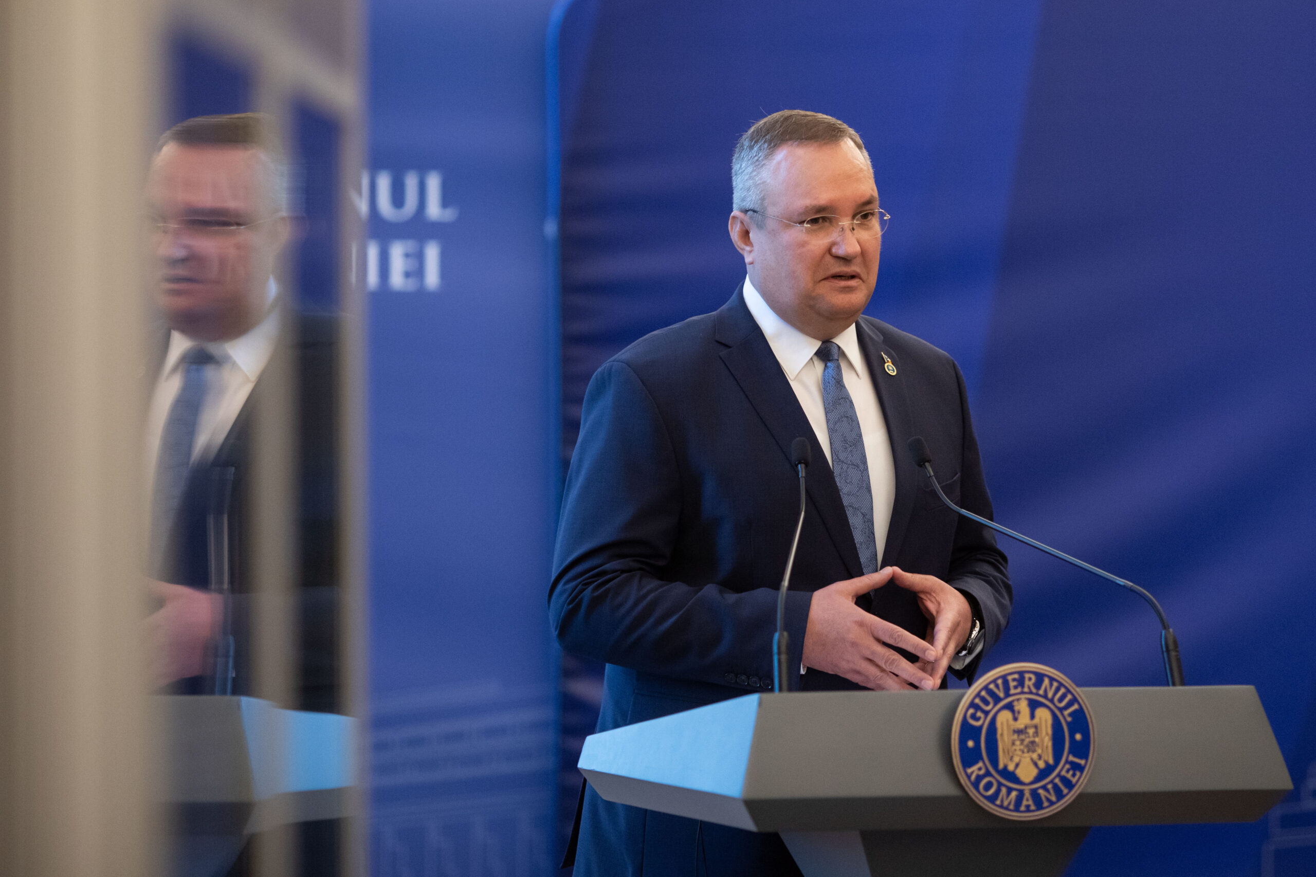 La Palatul Victoria există instrumente, nu şi un glob de cristal. Ce spune şeful Guvernului despre Vasile Dîncu