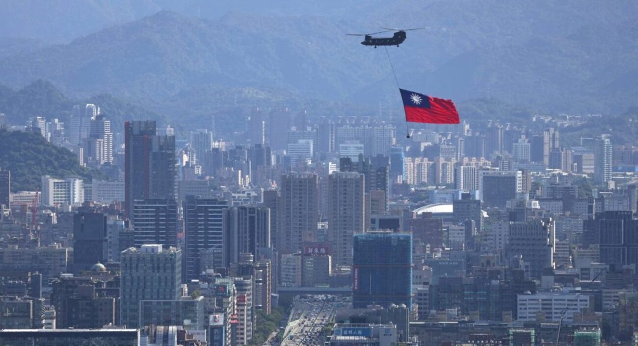 China atacă Taiwanul și taie chinezilor porțiile de citrice, peşte sabie răcit şi stavrid negru congelat 