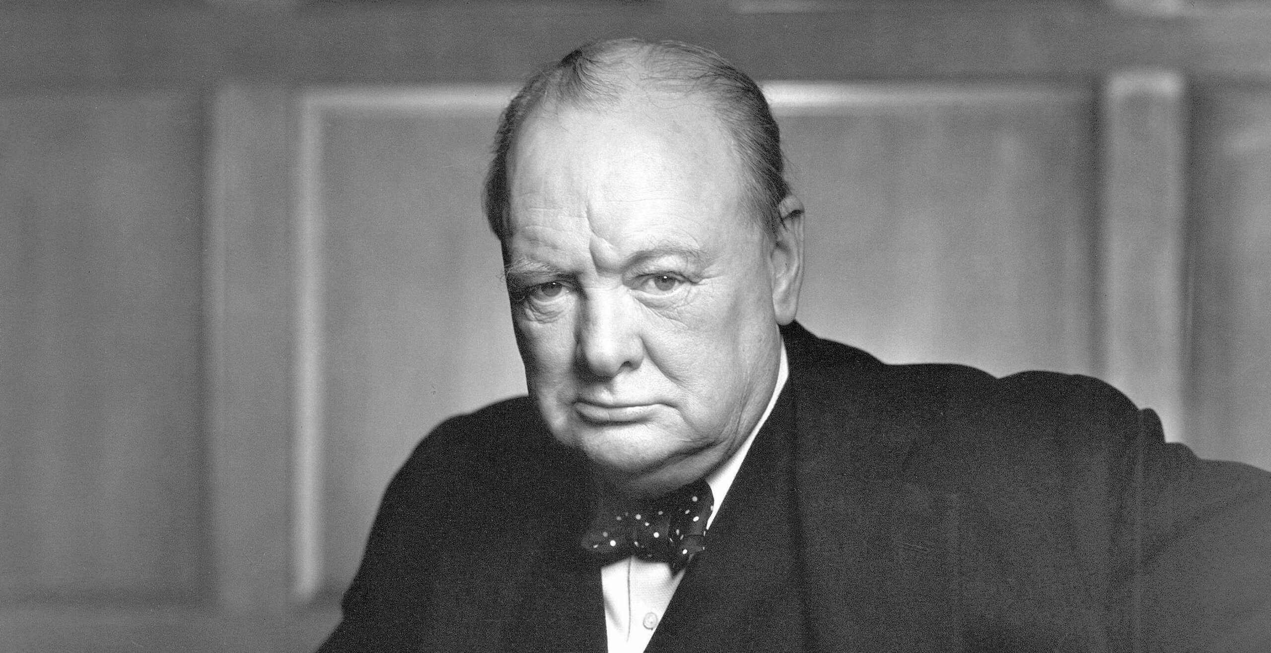 Fotografia lui Churchill a stat 10 ani pe un perete dintr-un hotel canadian. Cum au descoperit angajații că imaginea era falsă
