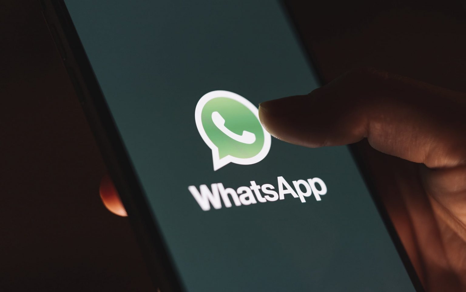 Veste bună: WhatsApp introduce o nouă funcție care va aduce intimitate utilizatorilor. Cum se numește și ce face
