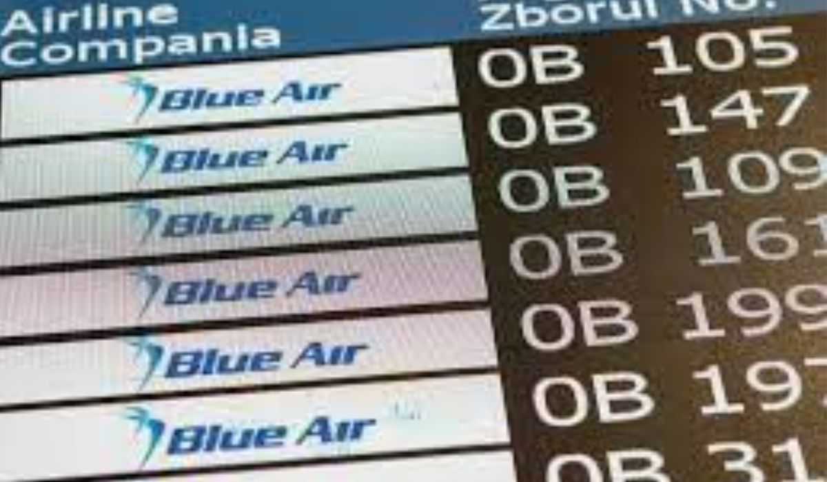Românii afectați de Blue Air vor fi repatriați pe banii statului. Datoriile companiei nu vor fi șterse