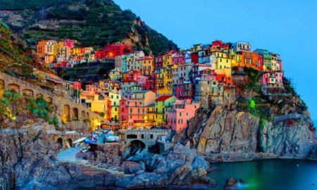 Cinque Terre din Italia sau un paradis în culorile curcubeului, unde mașinile sunt interzise