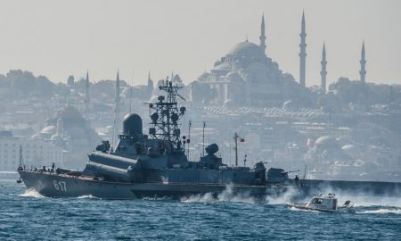 Flota rusească de la Marea Neagră „și-a mutat aproape sigur submarinele” din apele de lângă Sevastopol