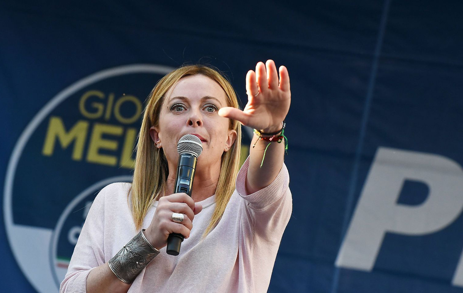 POLITICO: Bucuria Giorgiei Meloni! Ce se întâmplă cu imigranții în UE