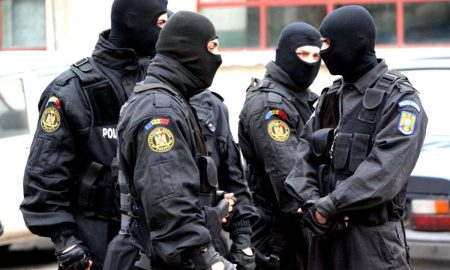 După ce l-au săltat mascații pe interlopul Fane Văncică, spre seară a fost arestat. Video