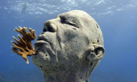Cum arată muzeul subacvatic de la Cannes, creat după chipul și asemănarea oamenilor locului. Imagini spectaculoase