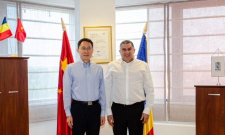 Ambasadorul Chinei la București în vizită oficială la Complexul Dragonul Roșu. Aici lucrează cea mai mare comunitate de chinezi