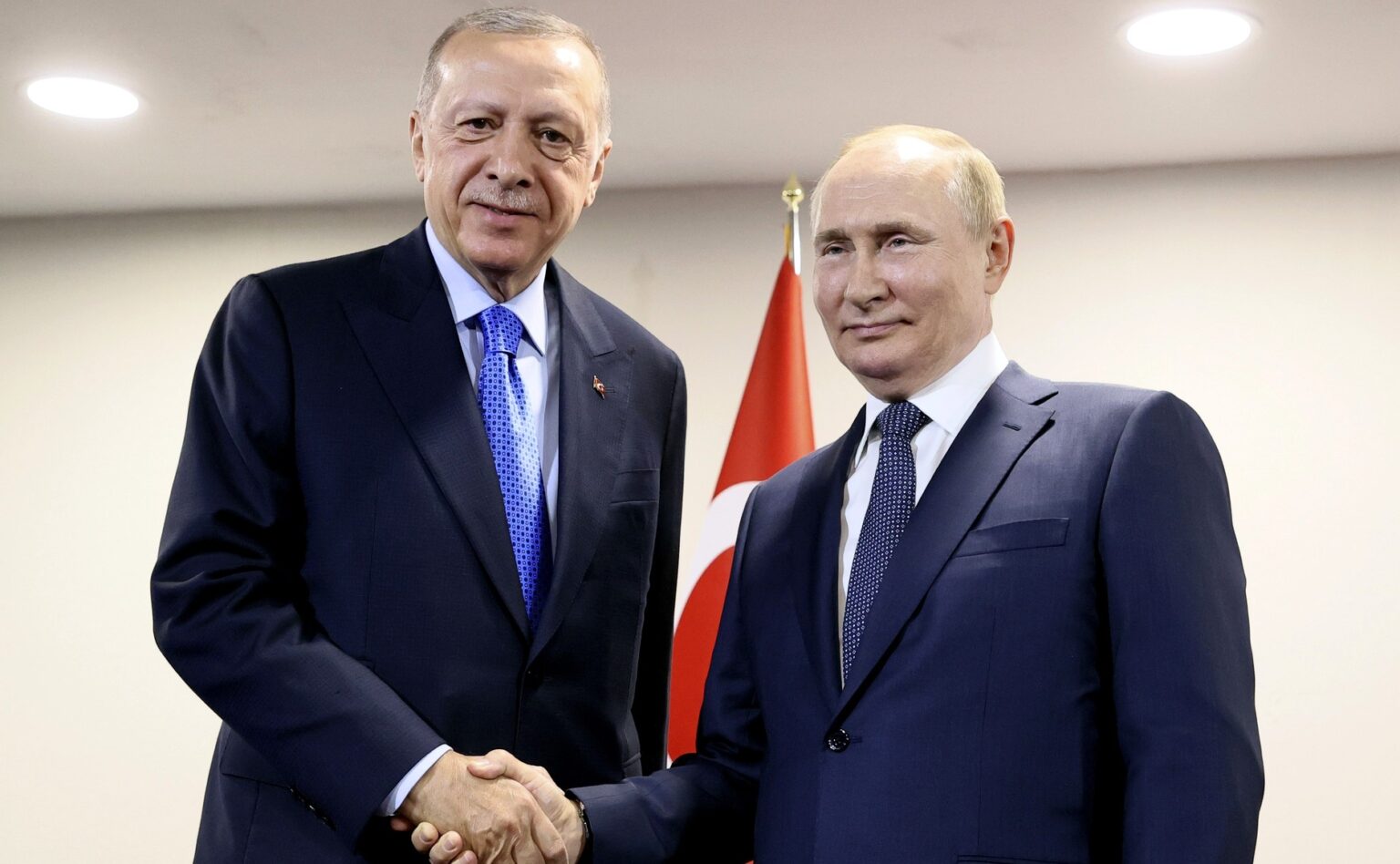 PUTIN SI ERDOGAN sursa foto naslovi.net