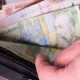 Salarii mai mari și impozite mai mici! Măsura ar urma să se implementeze de la 1 iulie