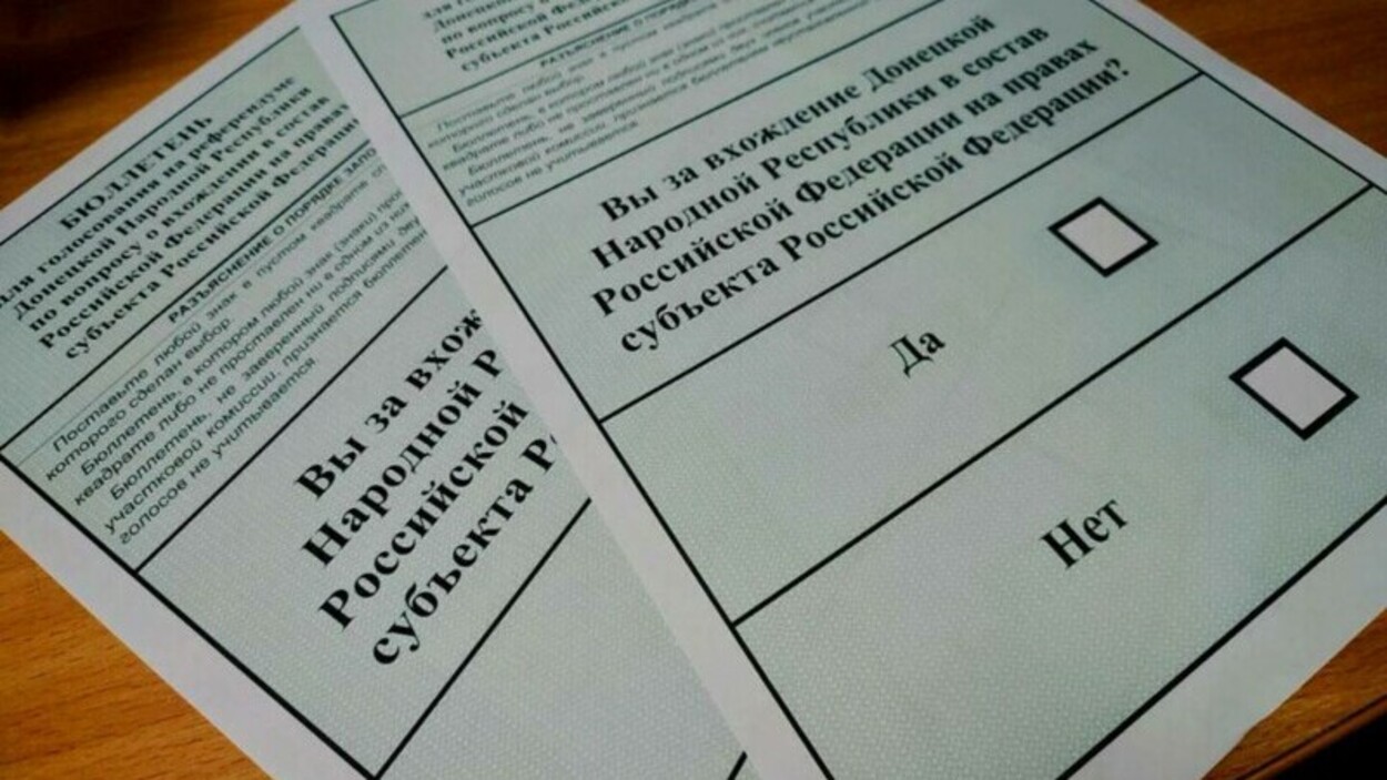 Cum arată referendumul lui Putin: militari mascați la vot, oameni obligați, absenteism masiv. Președintele Belarus a ales să tacă