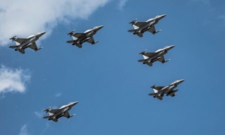 Avertisment pentru ca populația să nu se teamă: Avioane ale Forțelor Aeriene Române vor executa zboruri la mică înălţime