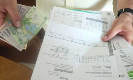 Incredibil cum un deputat român își vinde mașina ca să plătească factura la energie. Foto