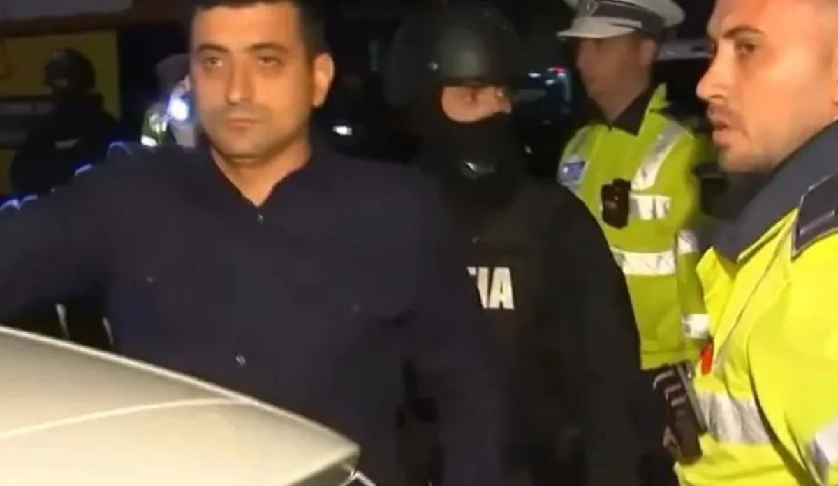 Lui George Simion i s-a întocmit dosar penal. A fost prins la volan având carnetul auto suspendat. VIDEO