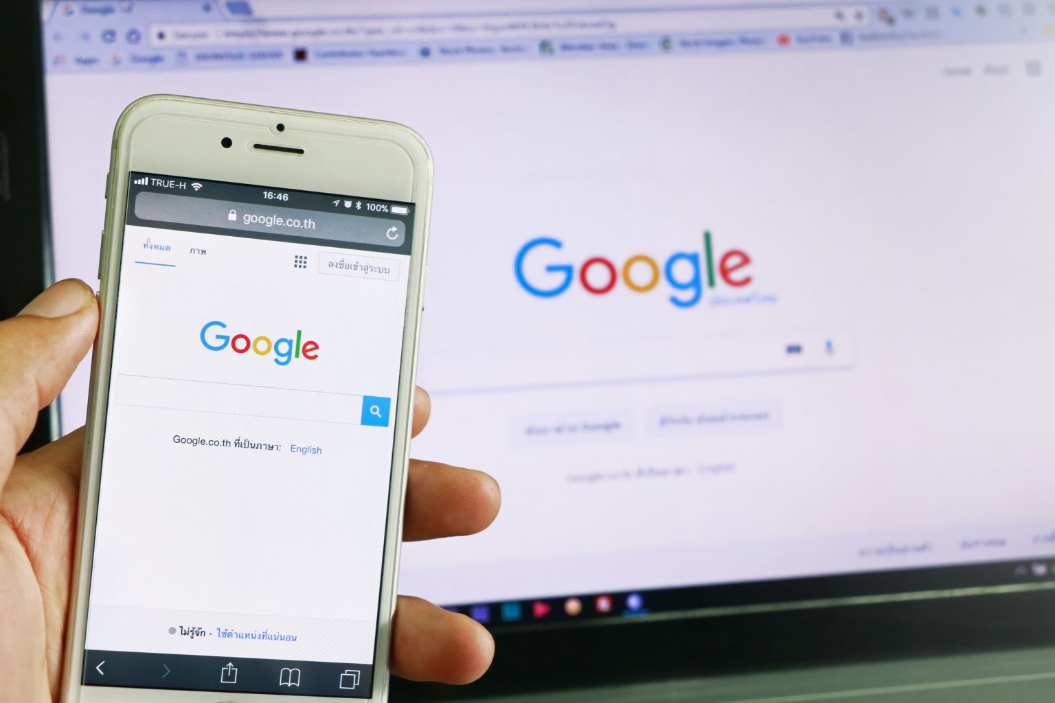 Rușii caută pe Google „Cum să-ți rupi un braț” și „Cum să ieși din Rusia”. Acum fug și în Mongolia. Video