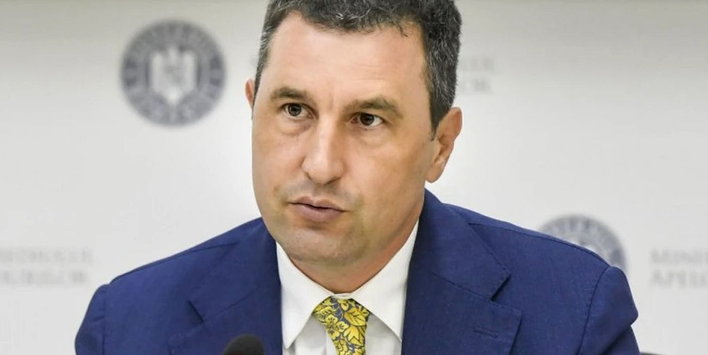 Ministrul Tanczos Barna, gest controversat la un meci de hochei. A stârnit reacții la nivel politic