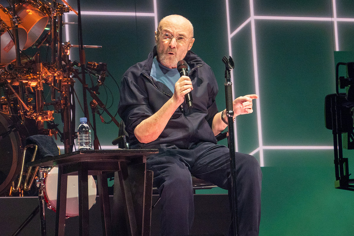Phil Collins și colegii din trupa Genesis și-au vândut drepturile asupra muzicii pentru 300.000.000 de dolari