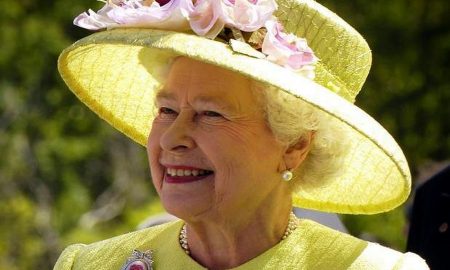Lucruri neștiute despre Regina Elisabeta. A fost singurul monarh din Marea Britanie care știa să schimbe o roată sau o bujie