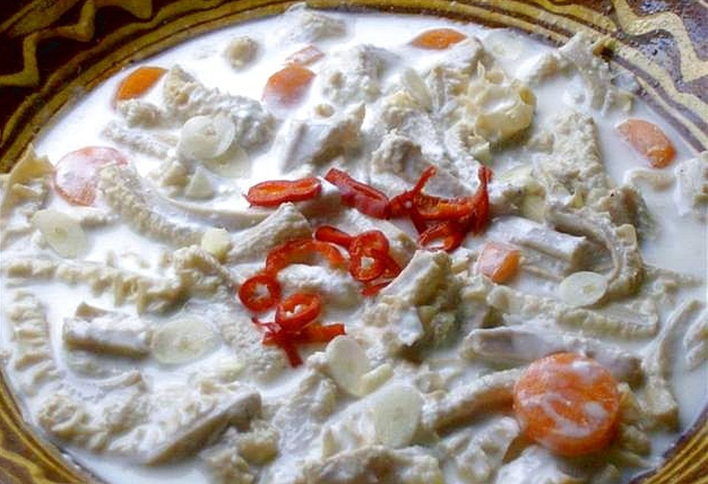 Tuslamaua, un preparat culinar nobil, cu un gust fenomenal. Încercați fantastica rețetă din zona Dobrogei