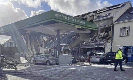 Mai multe persoane au murit în urma unei explozii uriașe la o benzinărie din Irlanda. Video