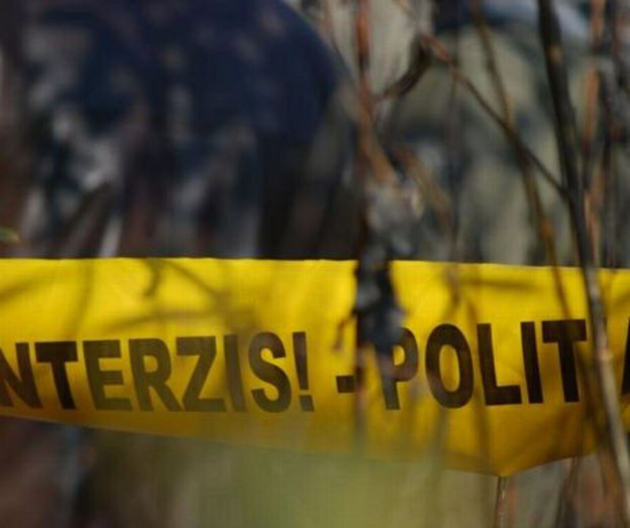 Un adolescent de 14 ani, orfan de mamă, ucis cu sânge rece chiar de tatăl său. Motivul dă fiori