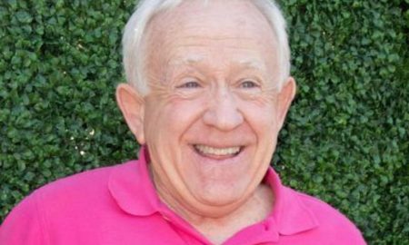 Legendarul actor american Leslie Jordan a murit după ce s-a izbit cu BMW-ul de o clădire din Hollywood. Există o explicație