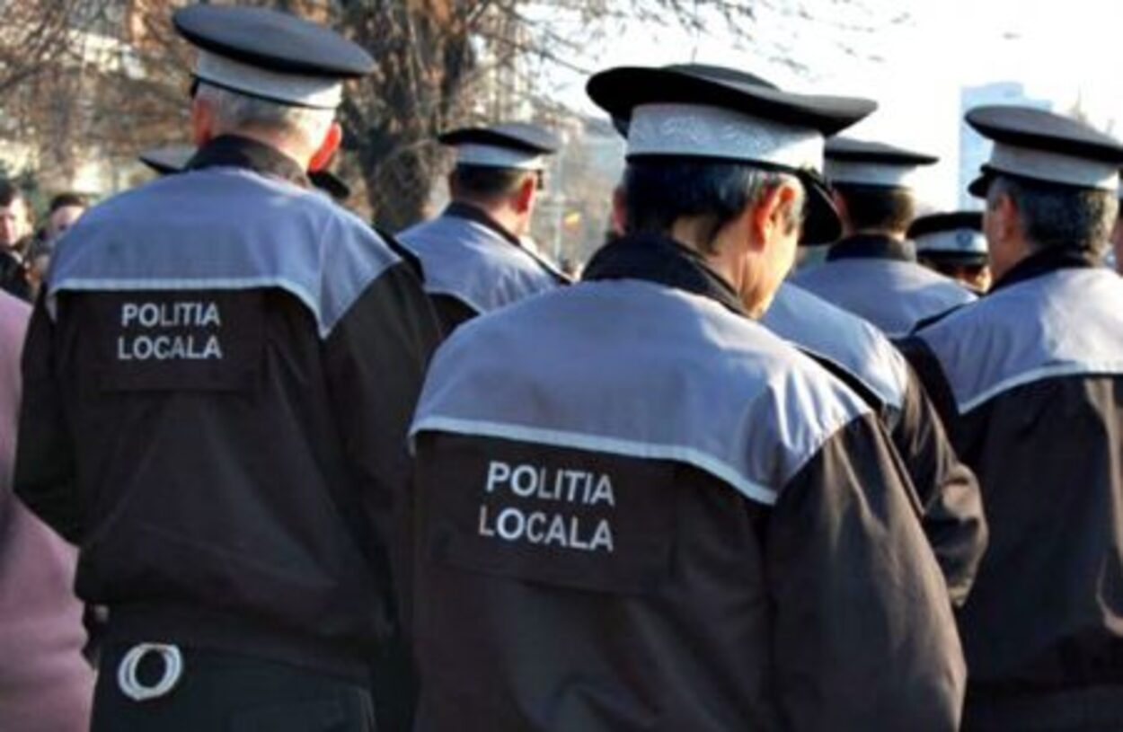 Descinderi în forță la Poliția Locală Ploiești. Care este motivul