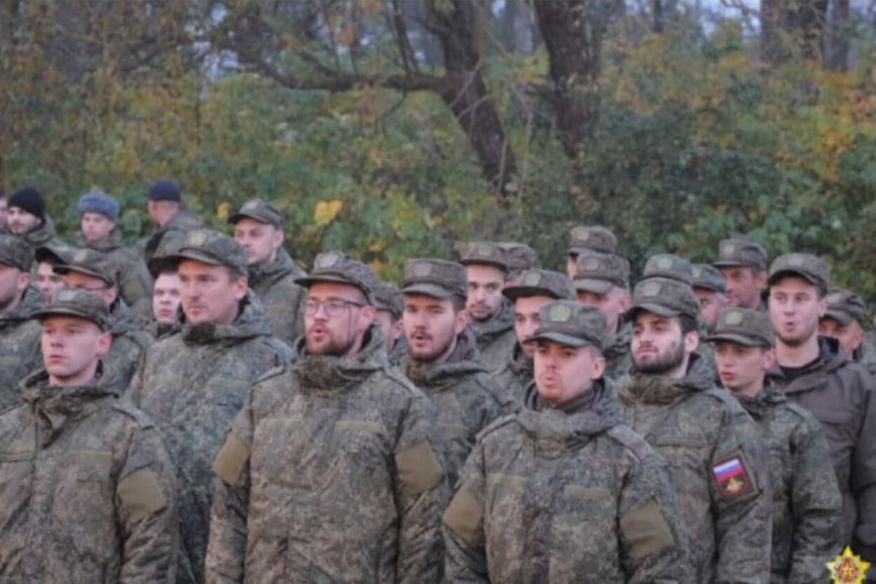 VIDEO. Primele trupe rusești ajung în Belarus pentru a forma „forțele grupului regional comun” al lui Lukașenko și Putin