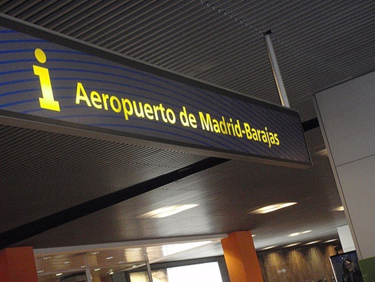 Spania elimină toate cerințele Covid pentru călători. FOTO