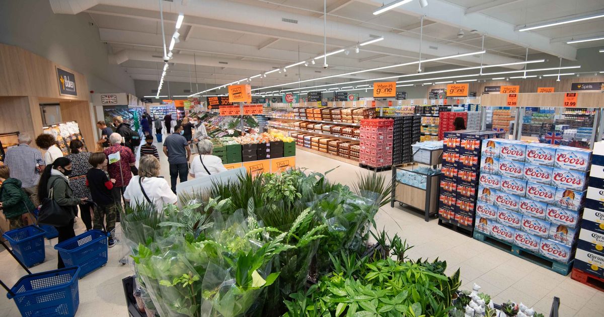 A devenit cel mai bogat german comercializând în România alimente low-cost. Toată lumea a cumpărat de la el