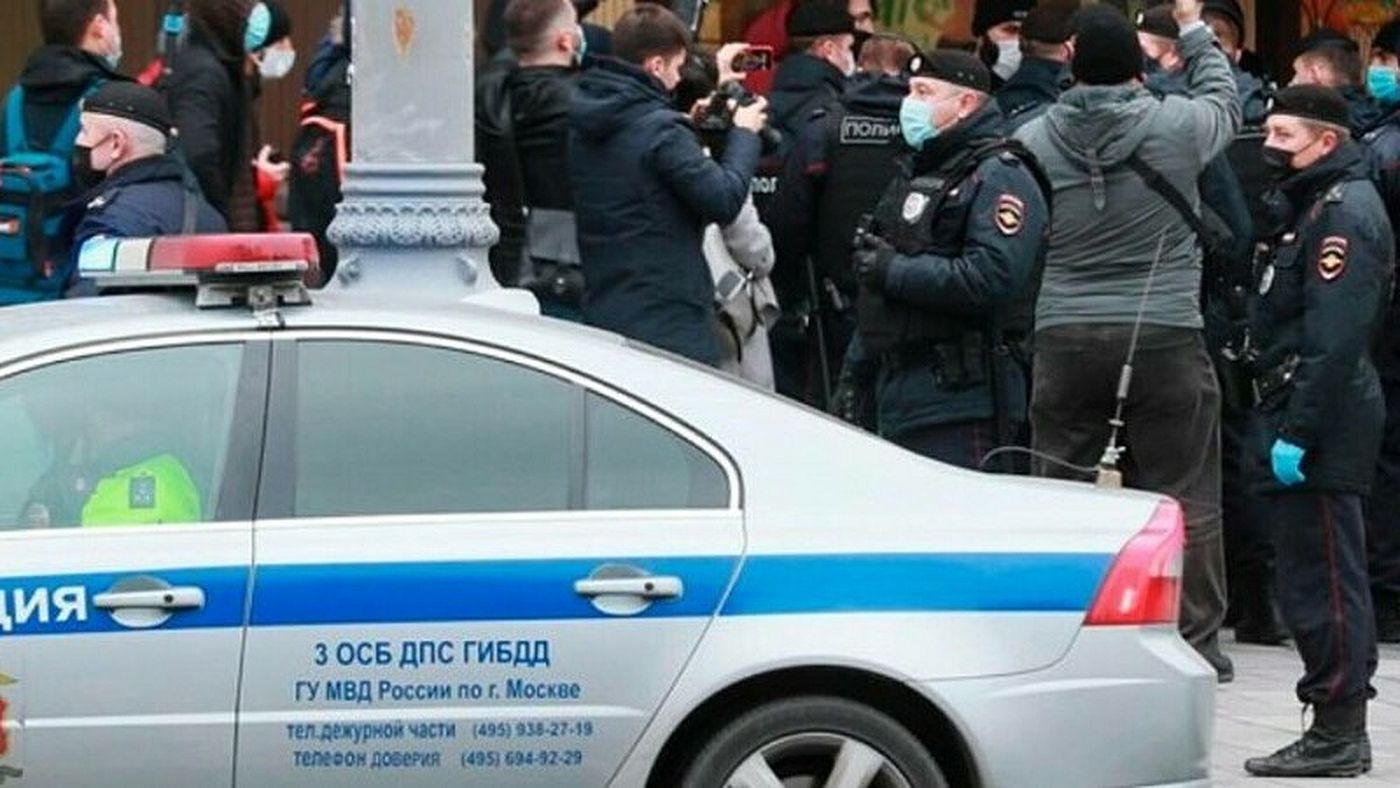 Situație fără precedent la Moscova. Au fost arestați militari