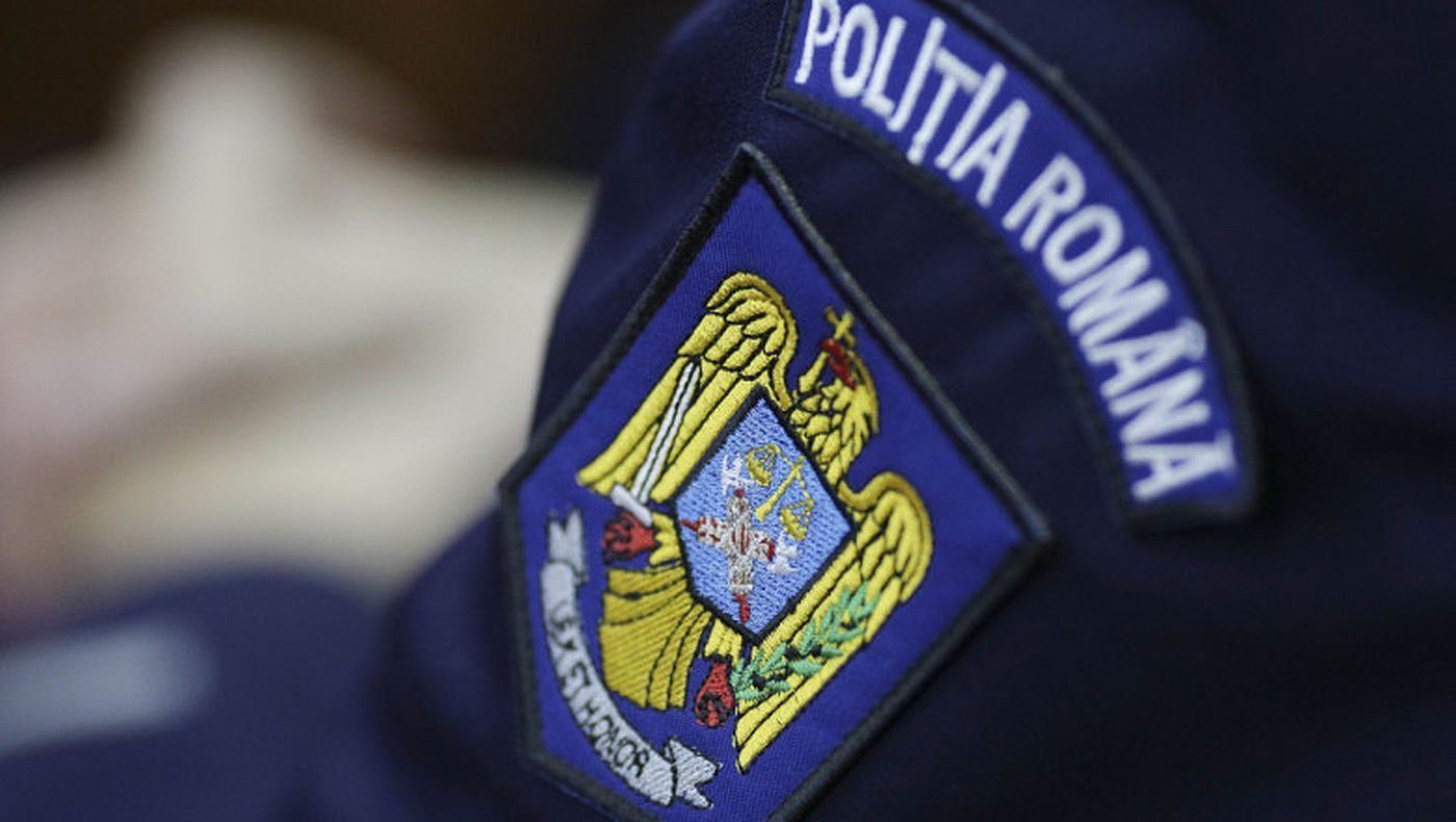 Copila de 14 ani răpită de mascați, în miez de noapte, a fost găsită de poliție. Luată din Sibiu, găsită în alt oraș
