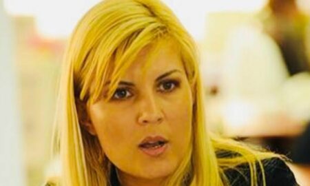 Elena Udrea o atacă pe Monica Macovei din pușcărie. Iată ce a transmis fostul ministru al Turismului 