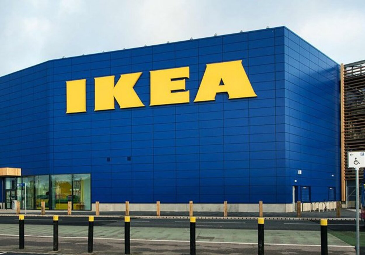 De ce este Ikea suspectată că folosește indirect munca deținuților din Belarus și cum justifică fabrica acuzația halucinantă