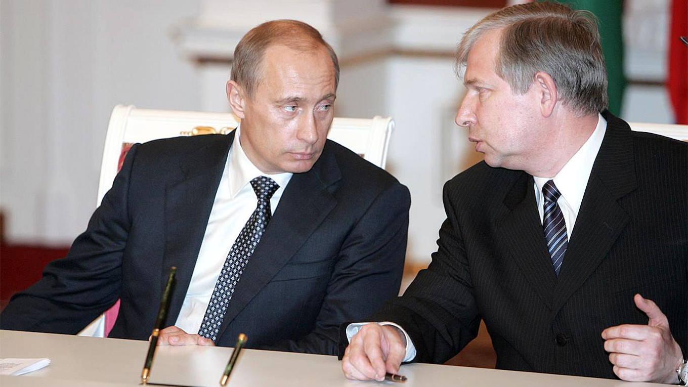 Fostul mentor KGB al lui Putin, Viktor Cherkesov, a murit din cauza unei „boli misterioase inexplicabile”