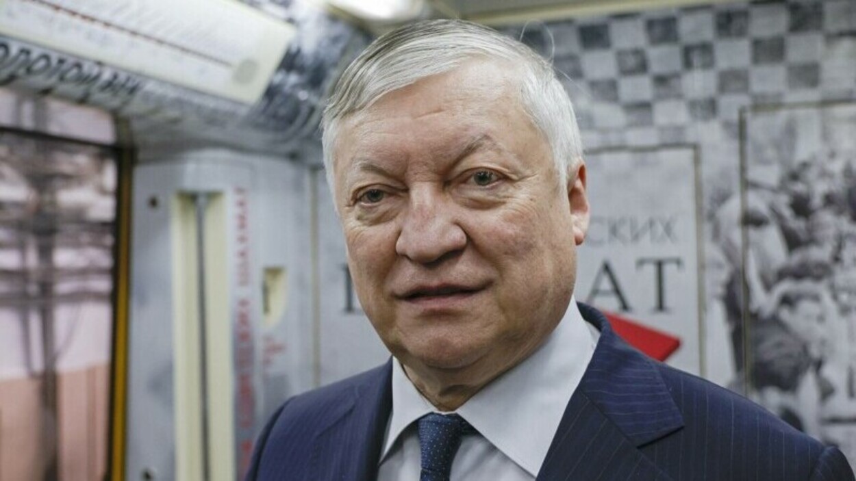 Anatoli Karpov, campion mondial la șah, este în spital, starea fiind gravă, dar stabilă, după un incident controversat la Moscova