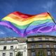 Pentru că LGBT ajunge în școlile moldovenești, familiile elevilor se revoltă. Guvernul are o explicație, părinții copiilor alta