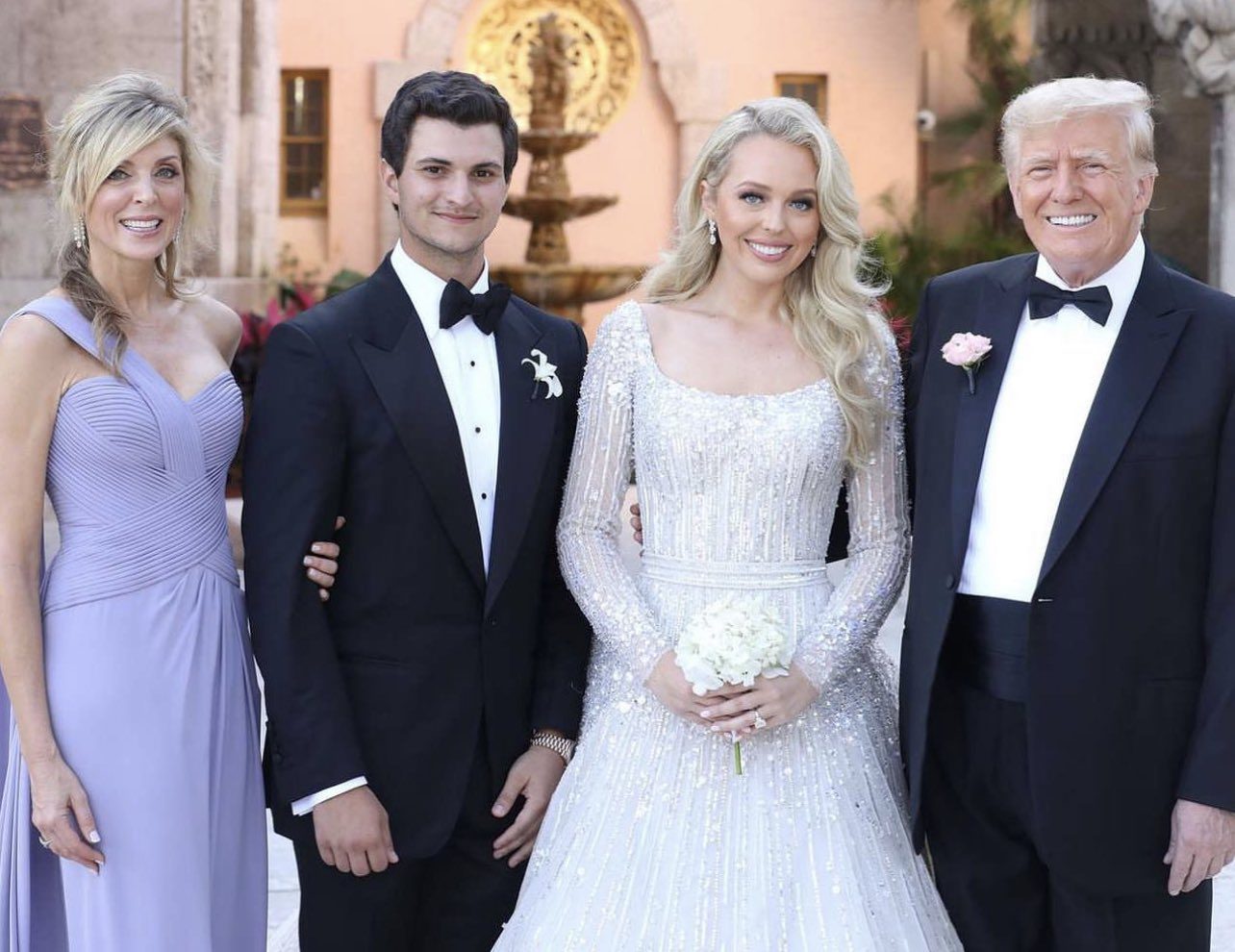 Donald Trump şi-a lăsat fiica cea mică pe mâini bune. Tiffany Trump s-a căsătorit cu un miliardar mai mic cu 4 ani decât ea